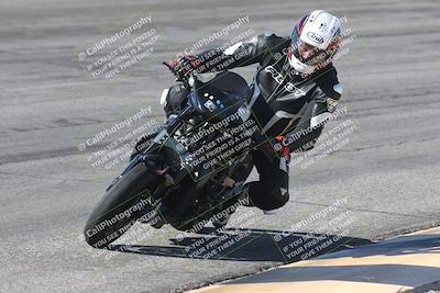 media/Oct-13-2025-Moto Forza (Mon) [[a66d839500]]/3-B Group/Session 2 (Bowl)/